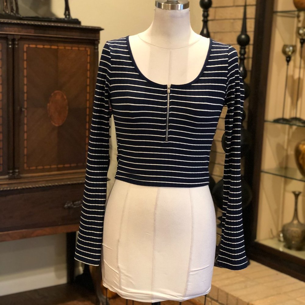 #223   Knit Top by Intu - Picture 2 of 6